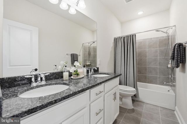17139 BRANCHED OAK RD, Dumfries, VA 22026