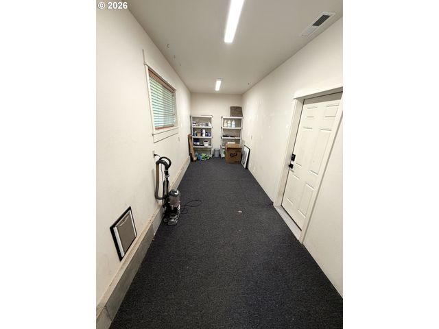 76705 HAZELDELL Ct, Oakridge, OR 97463