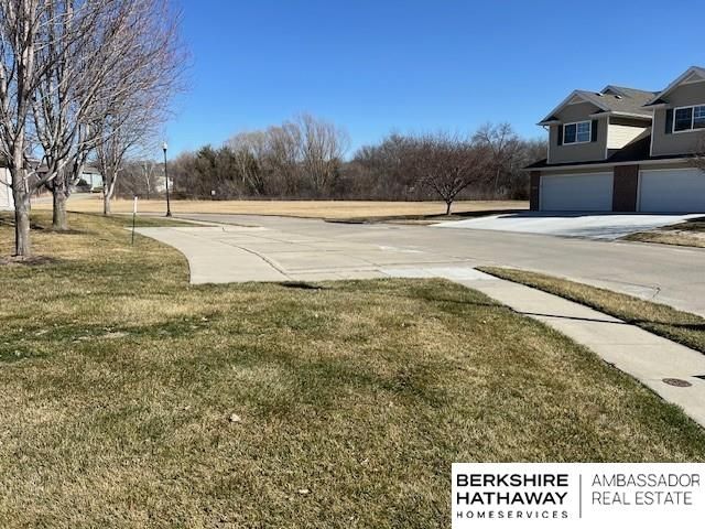 17514 Seward Plaza, Omaha, NE 68118