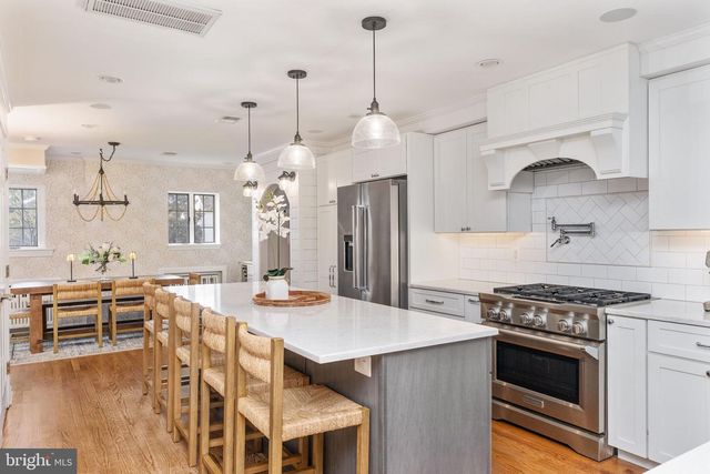 3101 CIRCLE HILL RD, Alexandria, VA 22305