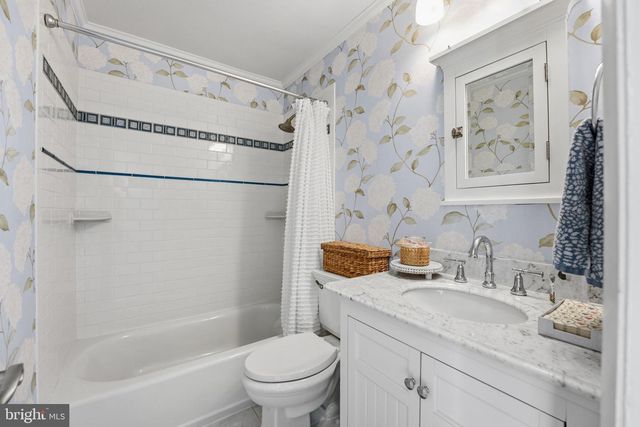 3101 CIRCLE HILL RD, Alexandria, VA 22305