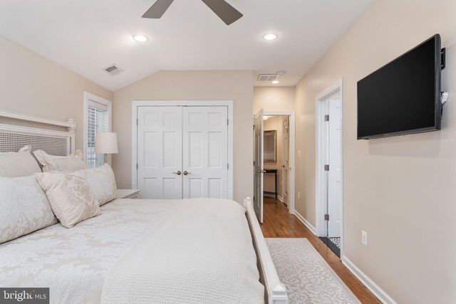 3101 CIRCLE HILL RD, Alexandria, VA 22305