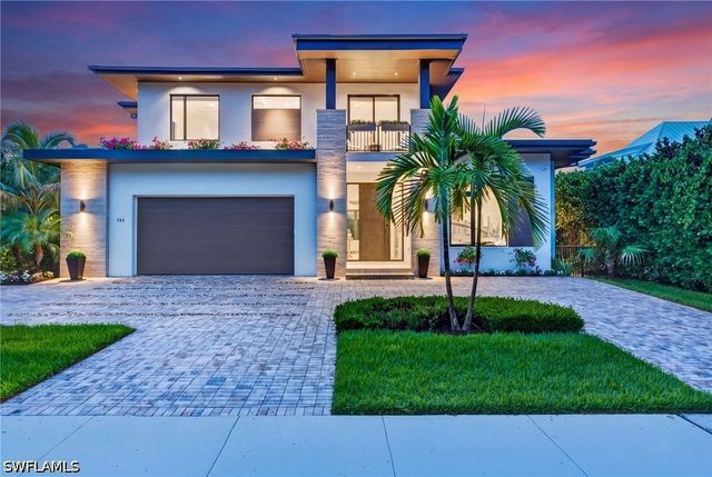 788 7TH AVE N, Naples, FL 34102