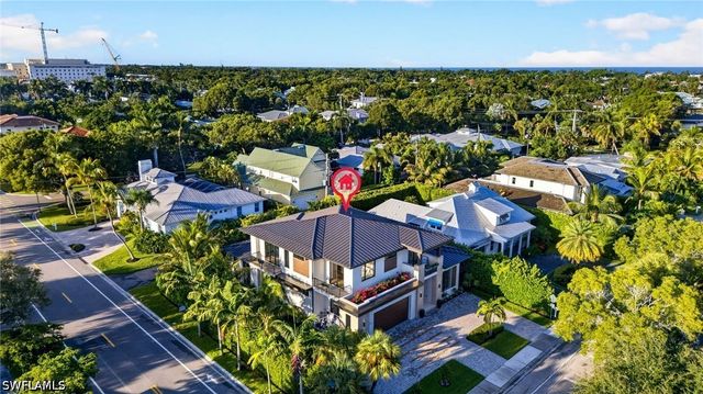 788 7TH AVE N, Naples, FL 34102