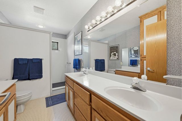 2231 Helios Ct, El Dorado Hills, CA 95762