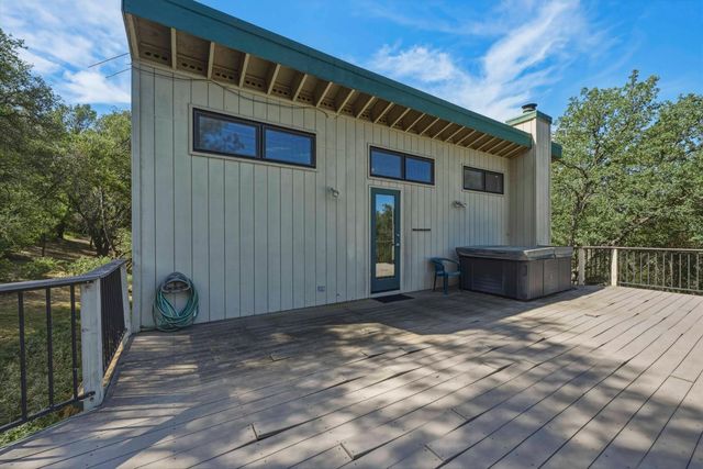 2231 Helios Ct, El Dorado Hills, CA 95762