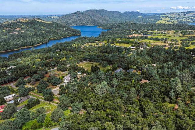 2231 Helios Ct, El Dorado Hills, CA 95762