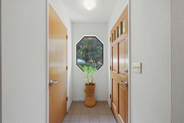 2231 Helios Ct, El Dorado Hills, CA 95762