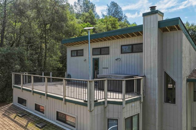 2231 Helios Ct, El Dorado Hills, CA 95762