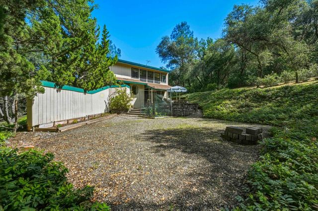 2231 Helios Ct, El Dorado Hills, CA 95762
