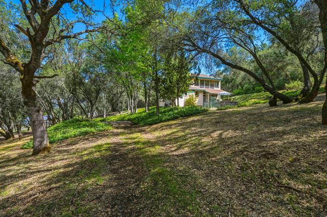 2231 Helios Ct, El Dorado Hills, CA 95762