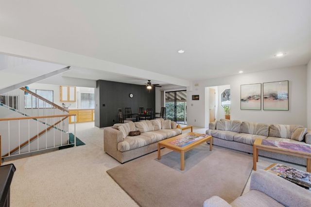 2231 Helios Ct, El Dorado Hills, CA 95762