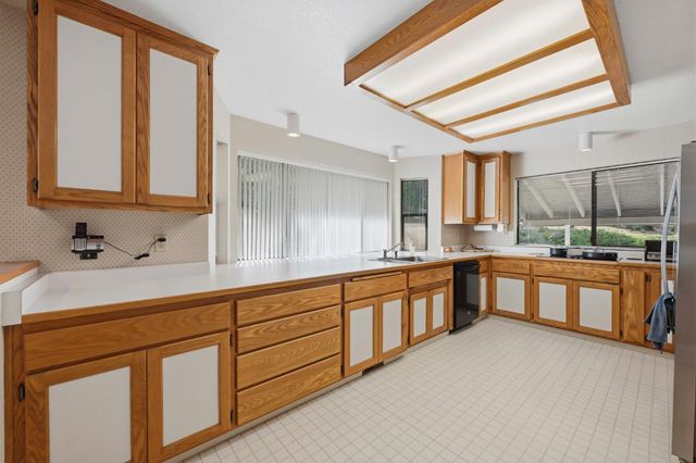 2231 Helios Ct, El Dorado Hills, CA 95762