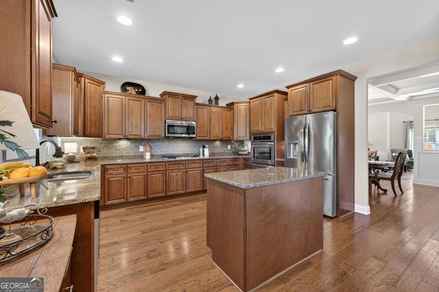 3 Westwood Lake Drive, Newnan, GA 30263