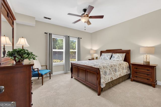 3 Westwood Lake Drive, Newnan, GA 30263