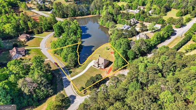 3 Westwood Lake Drive, Newnan, GA 30263