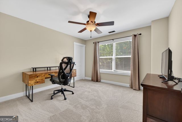 3 Westwood Lake Drive, Newnan, GA 30263