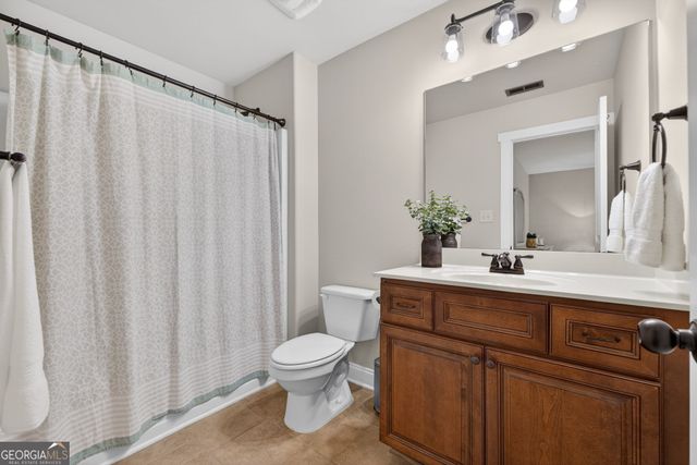 3 Westwood Lake Drive, Newnan, GA 30263