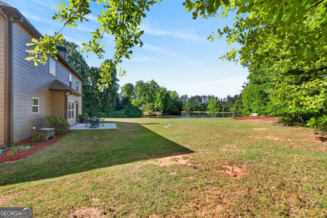 3 Westwood Lake Drive, Newnan, GA 30263