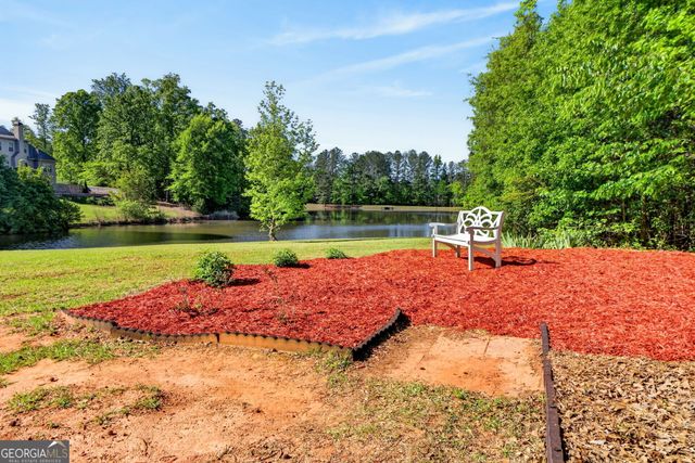 3 Westwood Lake Drive, Newnan, GA 30263
