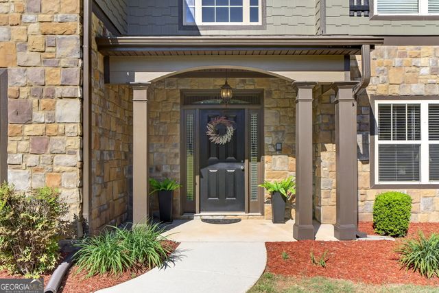 3 Westwood Lake Drive, Newnan, GA 30263