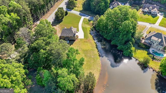 3 Westwood Lake Drive, Newnan, GA 30263