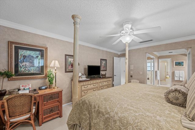 16997 Freshwind Circle, Jupiter, FL 33477