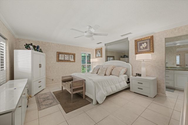 16997 Freshwind Circle, Jupiter, FL 33477