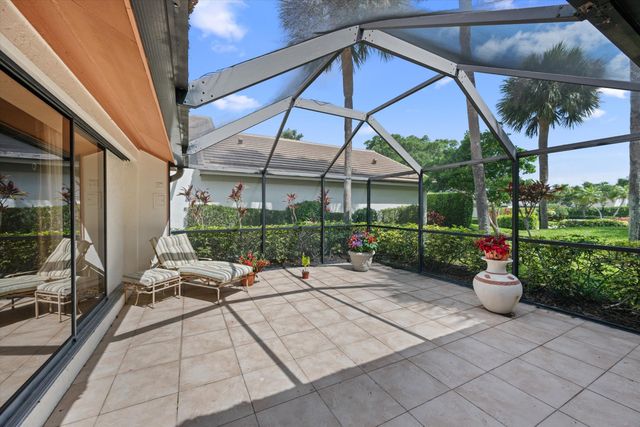 16997 Freshwind Circle, Jupiter, FL 33477