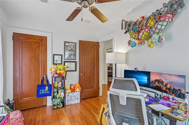 536&538 Lansdale Pl, Mt Lebanon, PA 15228