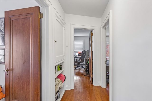 536&538 Lansdale Pl, Mt Lebanon, PA 15228