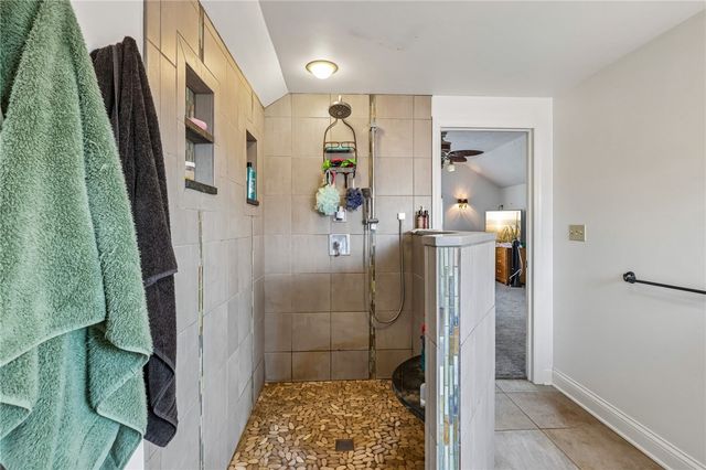 536&538 Lansdale Pl, Mt Lebanon, PA 15228