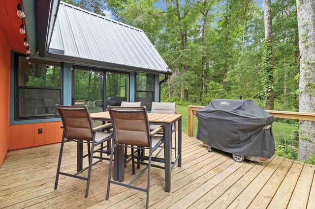 300 James Lane, Coldspring, TX 77331