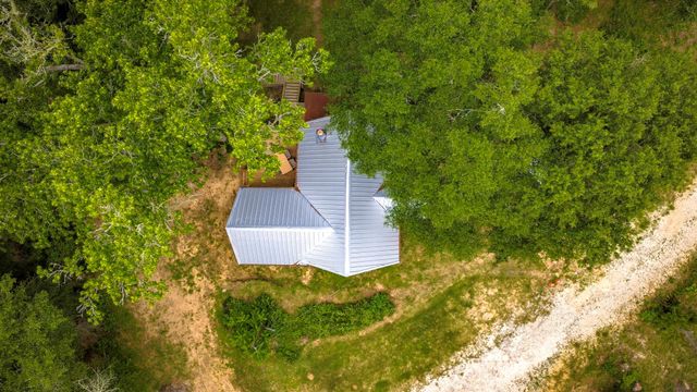 300 James Lane, Coldspring, TX 77331