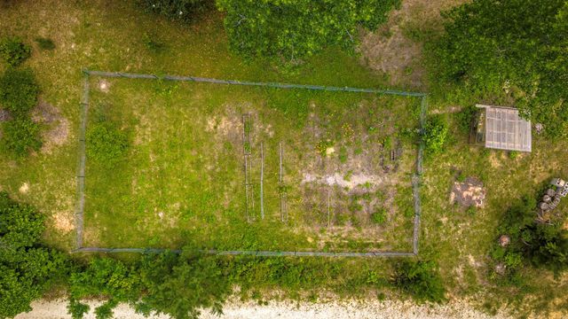 300 James Lane, Coldspring, TX 77331