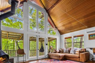 300 James Lane, Coldspring, TX 77331
