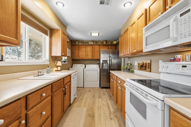 10553 Wright Avenue, Klamath Falls, OR 97603