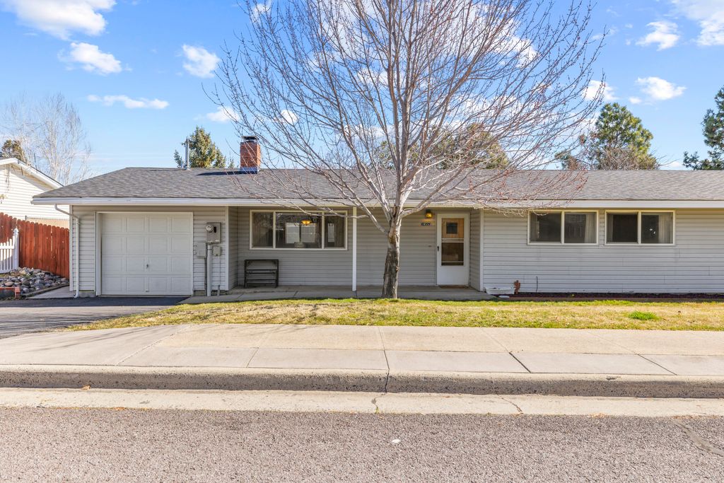 10553 Wright Avenue, Klamath Falls, OR 97603