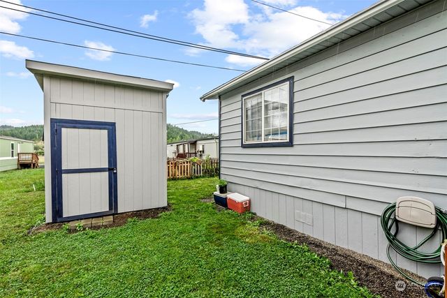 106 Francis Lane, Centralia, WA 98531