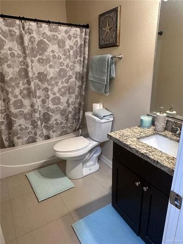 907 E Pebble Drive, Mission, TX 78574
