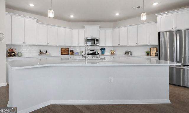 102 Franklins Walk, Rincon, GA 31326