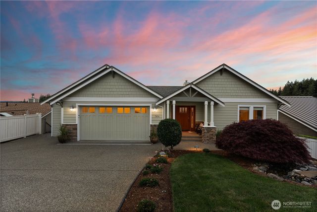 7804 Ray Nash Drive NW, Gig Harbor, WA 98335