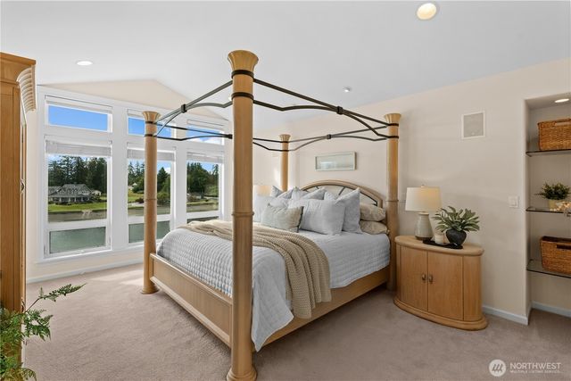 7804 Ray Nash Drive NW, Gig Harbor, WA 98335