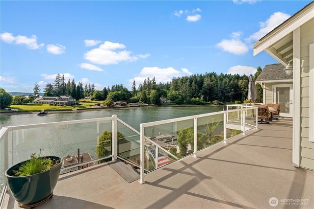 7804 Ray Nash Drive NW, Gig Harbor, WA 98335