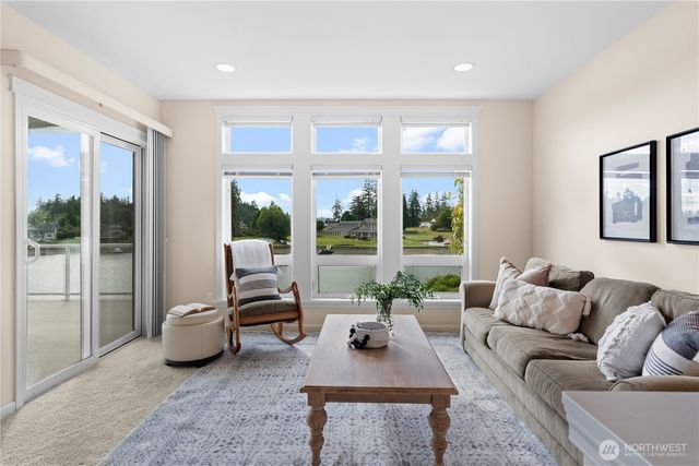 7804 Ray Nash Drive NW, Gig Harbor, WA 98335