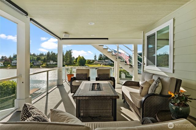 7804 Ray Nash Drive NW, Gig Harbor, WA 98335