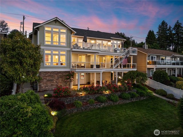 7804 Ray Nash Drive NW, Gig Harbor, WA 98335