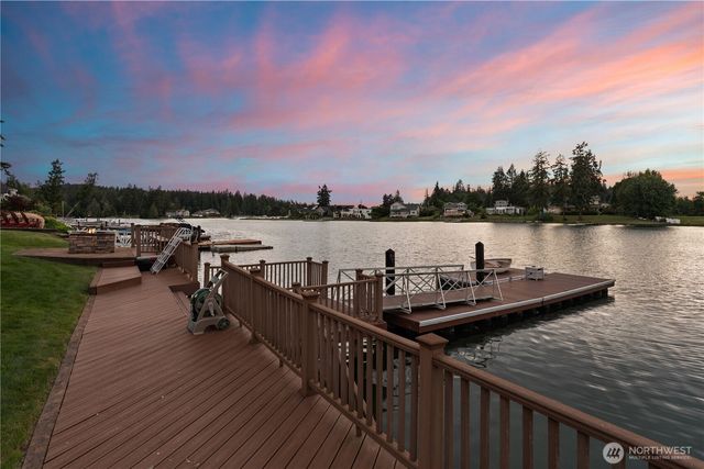 7804 Ray Nash Drive NW, Gig Harbor, WA 98335