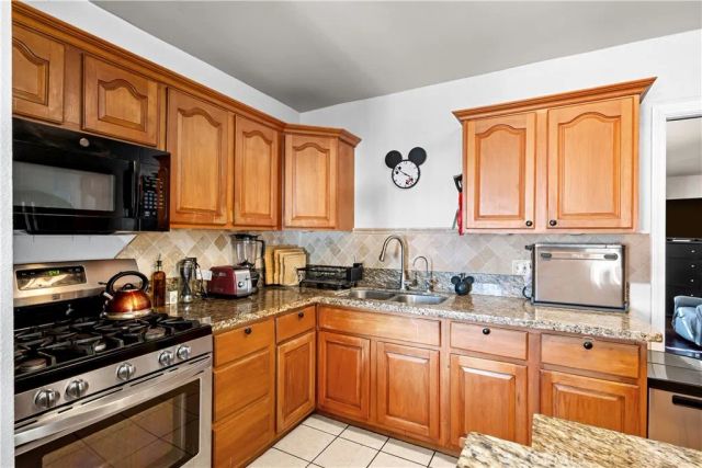 14335 S Cahita, Compton, CA 90220
