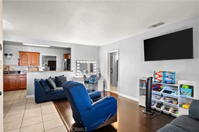14335 S Cahita, Compton, CA 90220